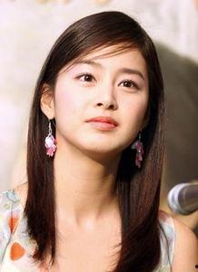 韩国明星金泰熙,美貌与才华并存的璀璨星途